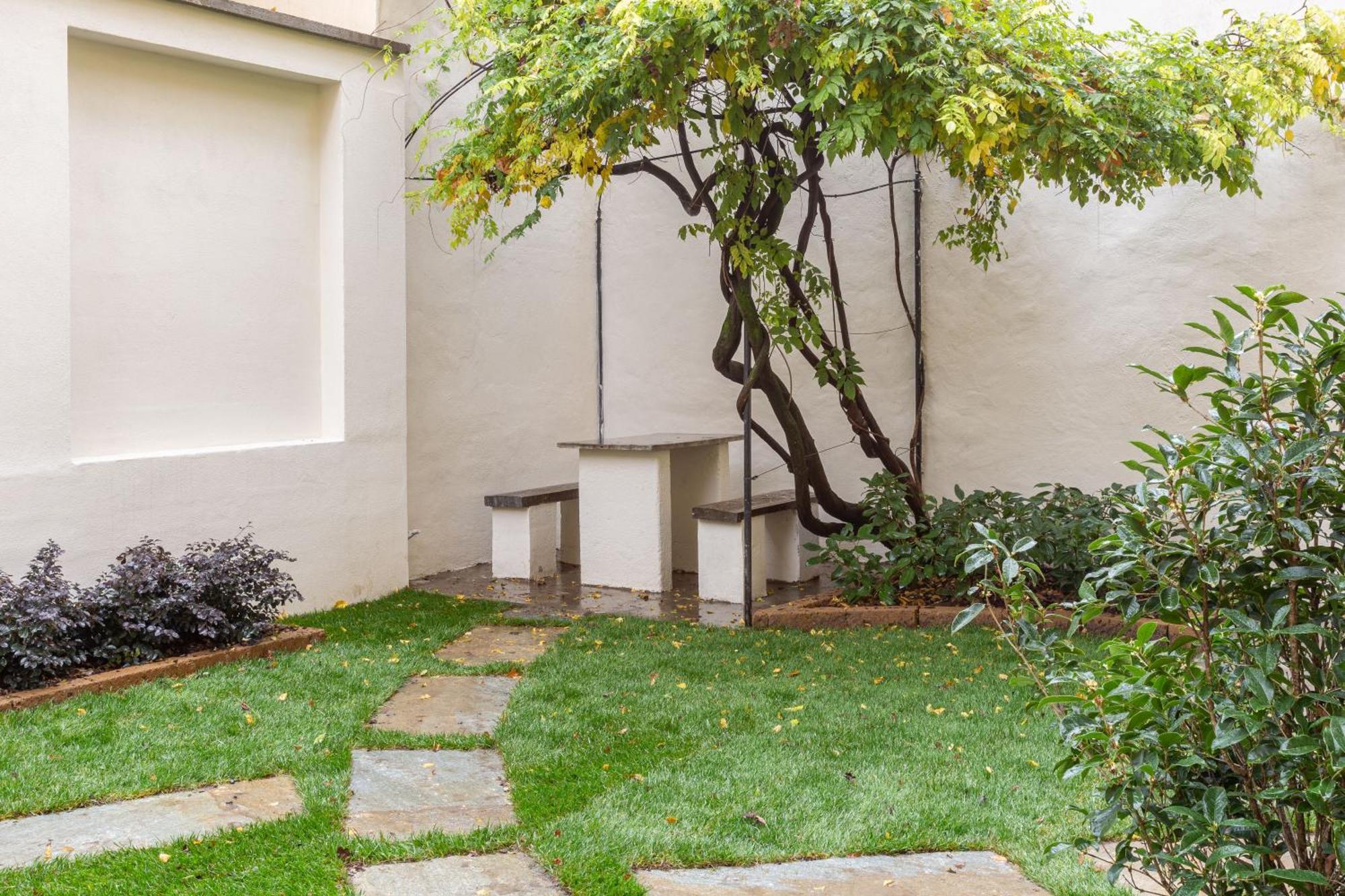 Sant Ambroeus Garden Apartment Milan Extérieur photo